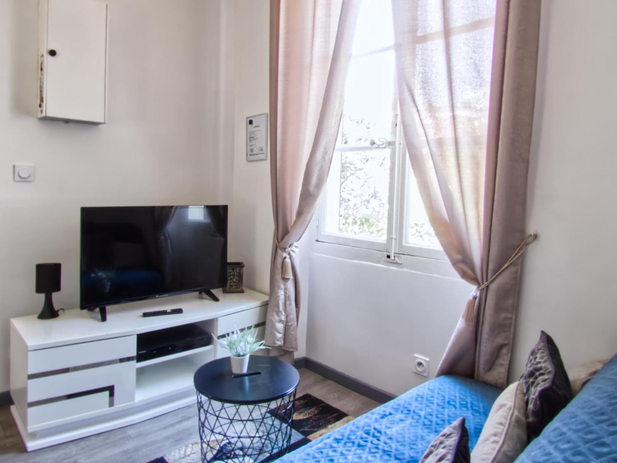 La Petite Maison Гренобъл Екстериор снимка
